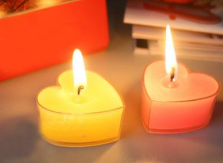 点燃爱情和合蜡烛 用爱情和合术帮助自己挽回男朋友