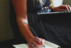 女生感情淡了怎么办，让女生回心转意的几个小妙招  