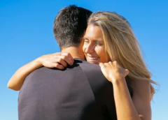 异地恋累了坚持不下去怎么办 要想修成正果 一定要找到对的方法解决