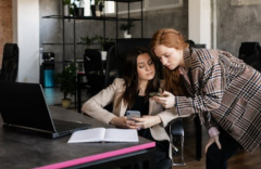 女朋友要分手态度很坚决怎么挽回 让女朋友不分手的方法