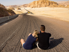 老公不主动过夫妻生活怎么沟通？如何做一个有魅力的女人