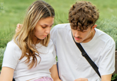 微信上的情感专家是真的吗？感情出现问题该怎么办