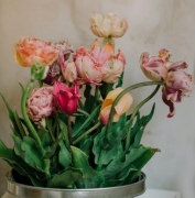 求婚戒指和订婚戒指不一样？三个方面进行解析